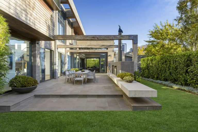 Backyard Automation Guide: The 2026 Editorial Reference for Managed Landscapes